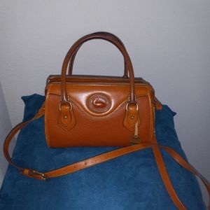 Dooney and Bourke shoulder purse